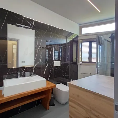 Collimare Vista Mare E Relax Bed and Breakfast Policastro Bussentino