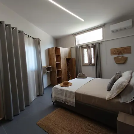 Alojamento de Acomodação e Pequeno-almoço Collimare Vista Mare E Relax *